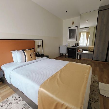 Shulem Boutique Hotel Dimāpur Екстериор снимка