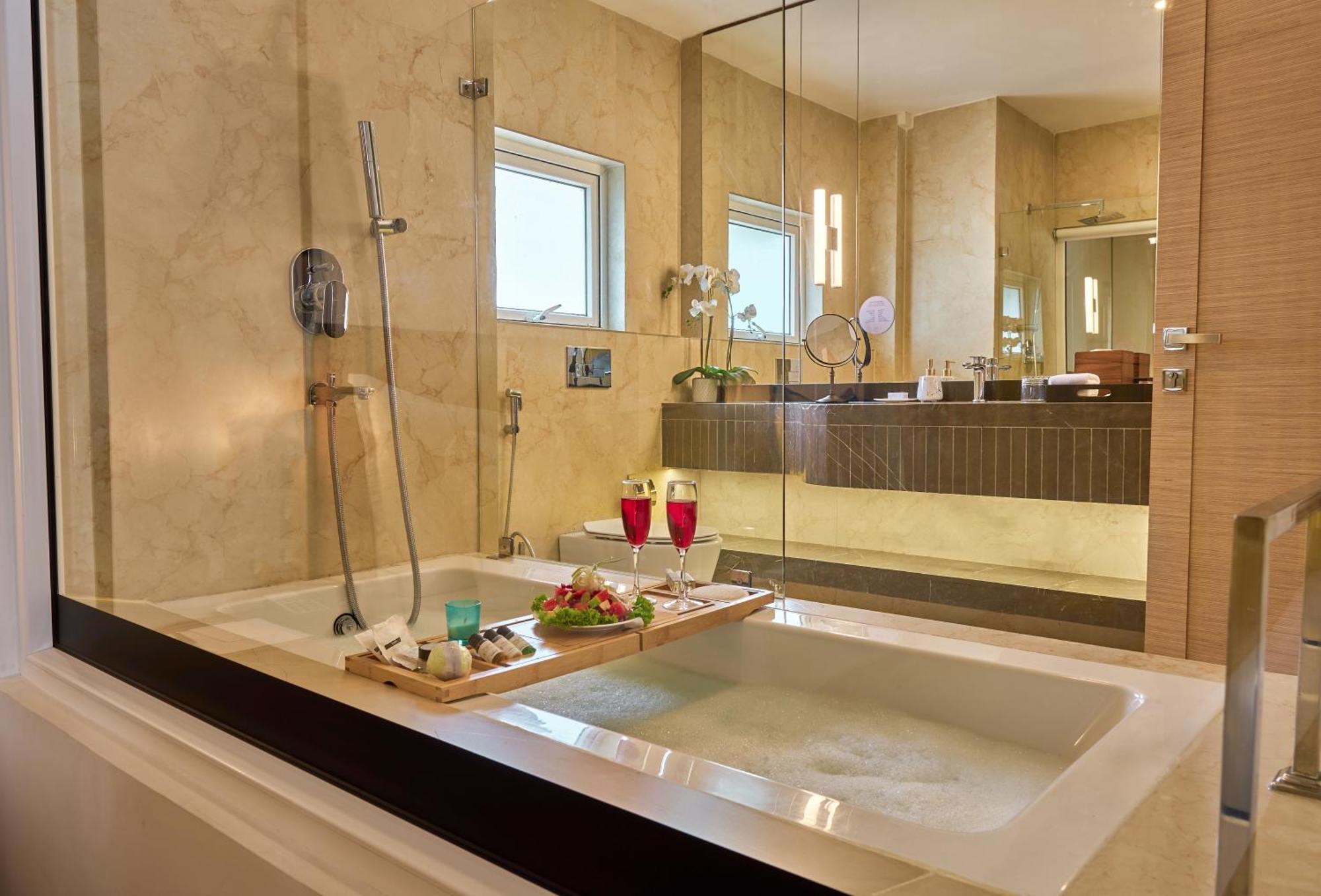 Shulem Boutique Hotel Dimāpur Екстериор снимка