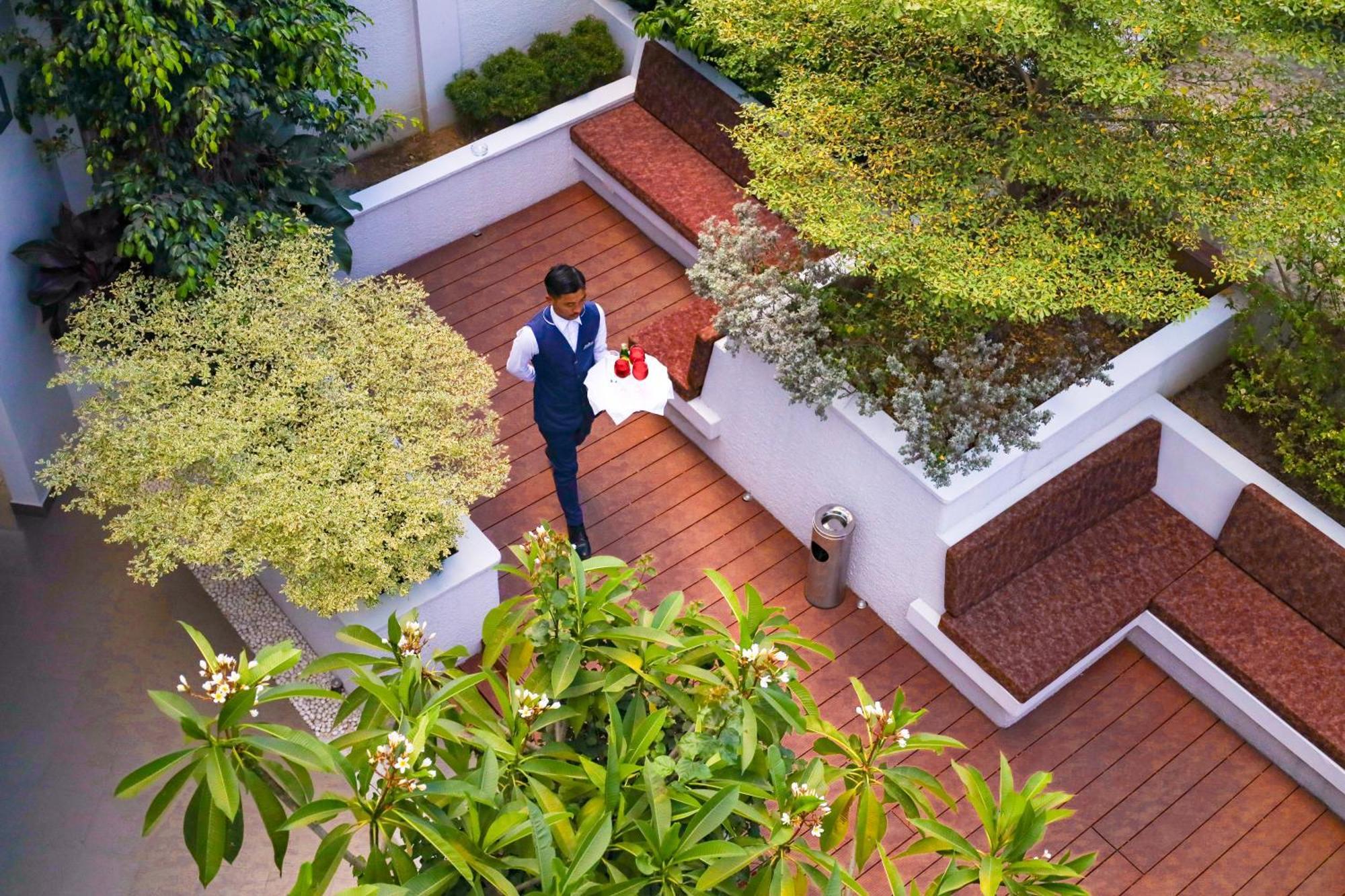 Shulem Boutique Hotel Dimāpur Екстериор снимка