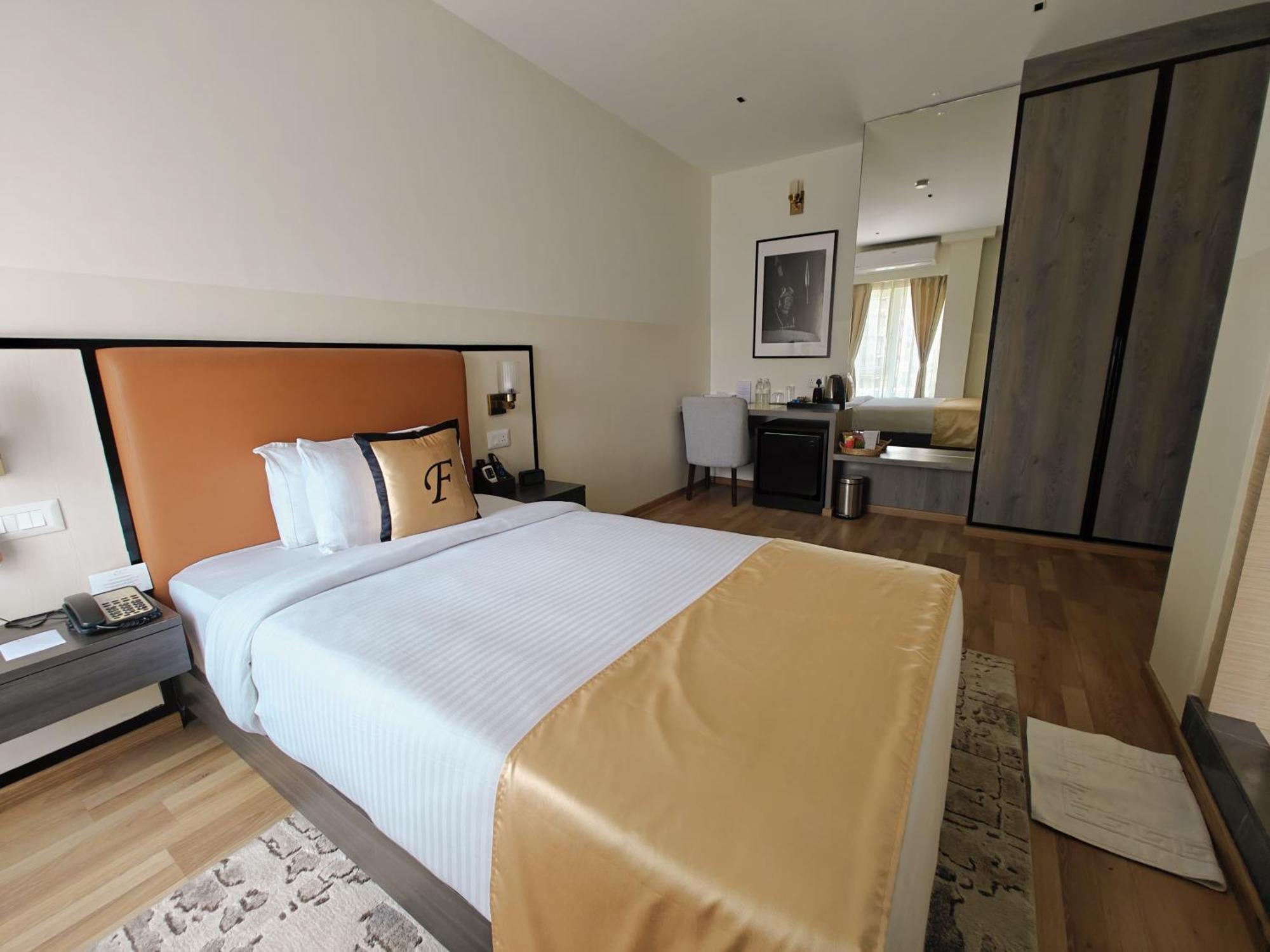 Shulem Boutique Hotel Dimāpur Екстериор снимка